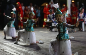 Büyükşehir Belediyesi Halk Dans Festivali düzenledi (12)