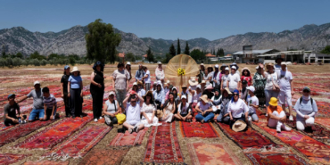 ÖZEL ÇOCUKLAR DÖŞEMEALTI GEZİSİNDE (2)