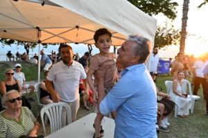 SMA LI ÇOCUKLAR YARARINA MÜZAYEDE VE KONSER (5)