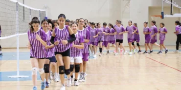 gebze-belediyesi-yaz-spor-okullarinda-egitimler-basladi-1753601951-109_large.webp.webp