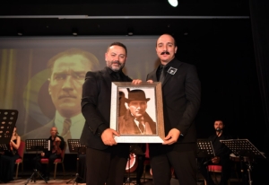 BAŞKAN KOTAN’DAN KONYAALTI’NA İKİ YENİ TÜRKÜ ARMAĞANI (3)