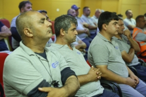 Büyükşehir’den ilaçlama personeline eğitim (10)