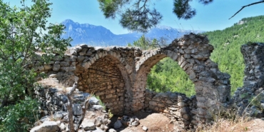 KONYAALTI BELEDİYESİ KENT TARİHİNE SAHİP ÇIKIYOR (1)