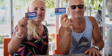 KONYAALTI’NDA EMEKLİ KART DAĞITIMI BAŞLADI (5)