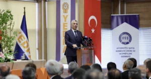 bakan-bolat-yedpa-da-otomotiv-sektoruyle-bulustu-1755517101-41_large.webp.webp