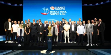 basketbol-super-ligi-nde-sezon-fiksturu-cekildi-ilk-hafta-eslesmeleri-belli-oldu-1755689439-597_larg.webp
