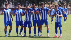 Kepezspor-Futbol-A.S-kupada-turladi_2