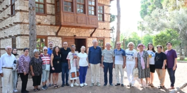 Yasli-Dostu-Kepez-icin-gonullulerle-el-ele_6