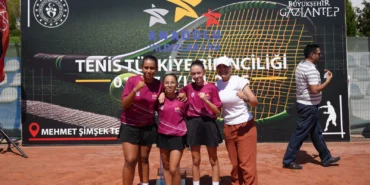 buyuksehir-in-tenis-takimindan-gururlandiran-basari-1757321451-922_large.webp.webp