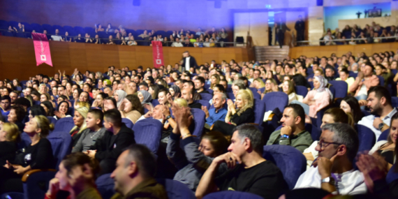 Fettah Can, Bursa Festivalini Yangınlara Rağmen Canlandırdı!