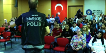 Büyükşehir Personeline Madde Bağımlılığı ile Mücadele Eğitimi (2)