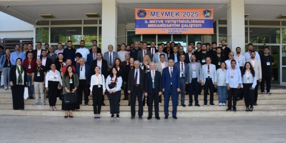 Meyvecilikte mekanizasyonun geleceği Ziraat Fakültesi’nde konuşuldu