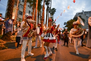 KALEİÇİ FESTİVALİ KORTEJ3