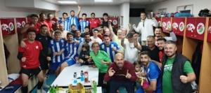 Kepezspor-Futbol-A.S,-evinde-gucunu-gosterdi_-1-0lik-zafer_8