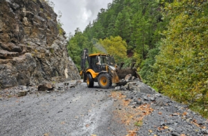 YAĞMUR SONRASI ÇALIŞMA (6)