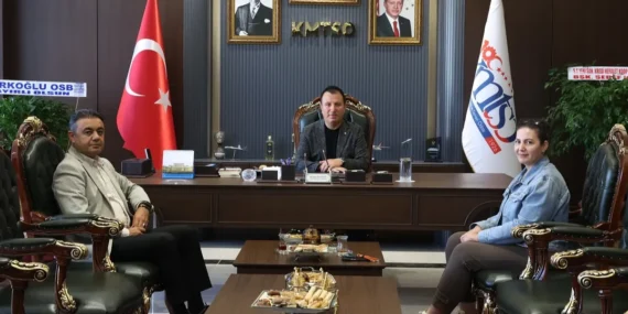 baskan-cicek-ten-kmtso-baskani-buluntu-ya-ziyaret-1761386135-60_large.webp.webp