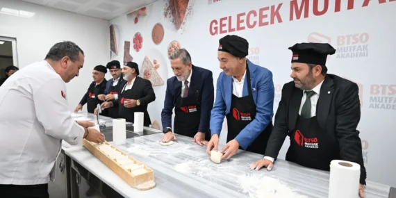 btso-mutfak-akademi-ye-yemek-sanayicilerinden-tam-not-1761563596-234_large.webp.webp