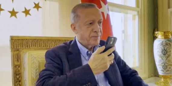 Erdoğan’dan AK Parti Kampına Telefonla Destek