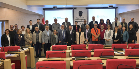 kent-konseyi-olagan-genel-kurul-icin-toplandi-7-1761483117-815-x750.jpeg