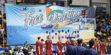 konya-da-basketbol-coskusu-ve-gazze-ye-destek-ayni-anda-yukseldi-1759735922-496_large.webp.webp