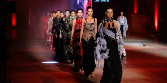 Şanlıurfa’nın Geleneksel Dokuması Modaya Taşındı!