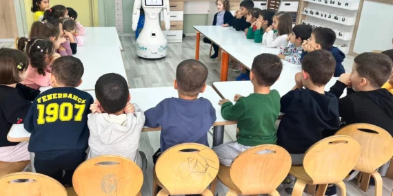 Otizmde Robot Destekli Eğitim Devrimi!
