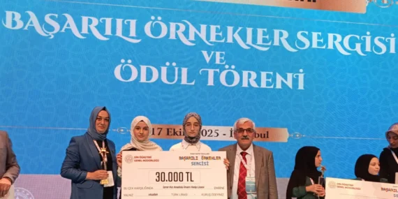 İzmir, İmam Hatipler Arasında Türkiye Birincisi!