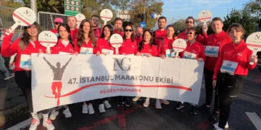 47-istanbul-maratonu-nda-ng-grup-adimlari-iyilige-atti-1762092191-820_large.webp.webp