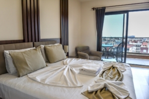 Kepezden-hasta-yakinlarina-5-yildizli-konukevi-hizmeti_11