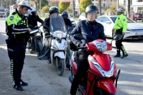 adiyaman-da-motosiklet-denetimleri-hiz-kesmiyor-1764325939-225_large.webp.webp