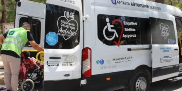antalya-da-engelsiz-hizmet-araci-hayat-kolaylastiriyor-1763182004-479_large.webp.webp
