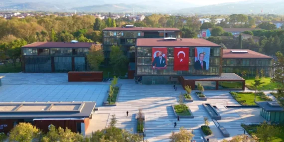 İnegöl Belediyesi’nden Çifte Ödül Sevinci!