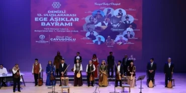 denizli-de-asiklar-bayrami-kultur-solenine-donustu-1762424547-986_large.webp.webp
