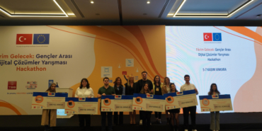 fikrim-gelecek-hackathonu-nda-manisa-ya-birincilik-geldi-3-1762955913-841-x750.jpeg