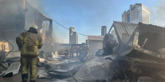 İzmir’de Yangın: İtfaiye 8 Dakikada Kontrol Altında!