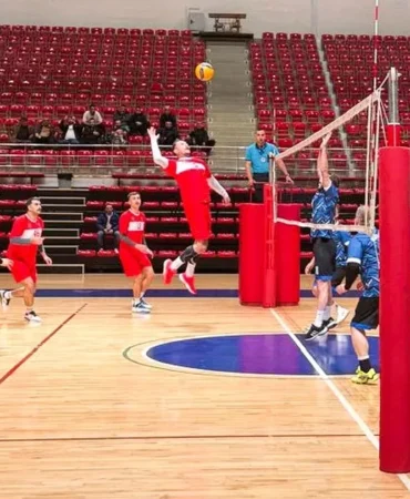 konya-voleybol-coskusuna-ev-sahipligi-yapiyor-1763550221-850_large.webp.webp