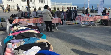 mudanya-da-sokak-hayvanlari-icin-ikinci-el-giysi-etkinligi-1762682270-881_large.webp.webp