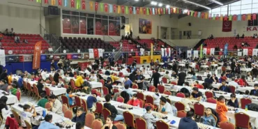 satranc-turkiye-kupasi-kayseri-kocasinan-da-basladi-1762836613-760_large.webp.webp
