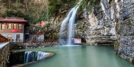 Trabzon’un Turizm Cenneti: 2025’te Rekor Ziyaret!